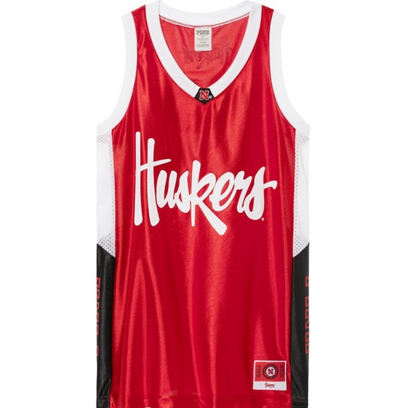 oversized basketball jersey